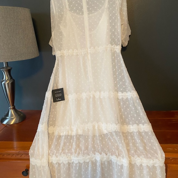 Lulus beautiful midi dress. - Picture 4 of 7